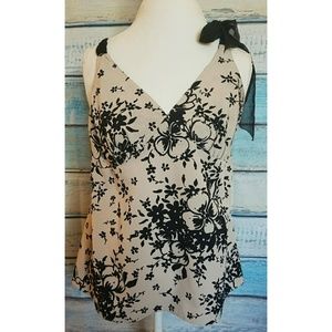 Daisy Fuentes Beige Floral Sleeveless Blouse